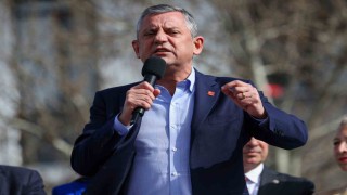 CHP Genel Başkanı Özel: Egeliler hem kendi evlatlarına hem genel başkanlarına sahip çıktı