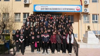 Cizre Kaymakamı Baycar, lise öğrencilerine tavsiyelerde bulundu