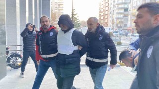 Çorumda yaşlı adamın canice öldürülmesiyle ilgili 4 zanlı adliyeye sevk edildi