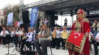 Datçada 7. Badem Çiçeği Festivali coşkuyla başladı
