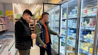 Demirözünde marketler denetlendi