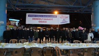 Denizli Sanayi Odasının iftar sofrası Fatih Mahallesinde kuruldu