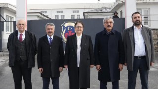 Derya Yanık, Niğde Cezaevinde İncelemelerde Bulundu