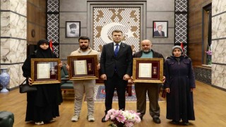 Devlet Övünç Madalyaları şehit aileleri ve gaziye takdim edildi