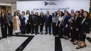 ‘Dijitalde Hayat Kolay projesi kapsamında 50 bin kadına ulaşıldı