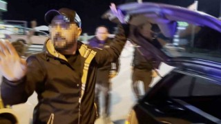 Direksiyon başında alkollü yakalandı, polise Problemli olan sizsiniz dedi