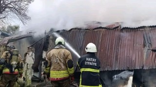 Dörtyolda ev yangını