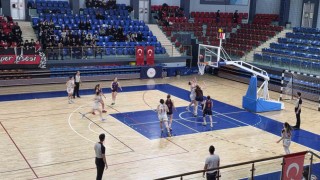 Düzce atletik bölgesel basketbolda çeyrek finale yükseldi