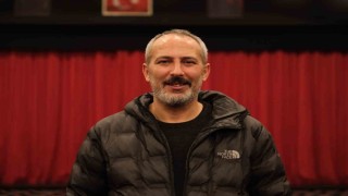 EBB Şehir Tiyatrosunun yeni oyunu Organiyasyon büyük beğeni topladı