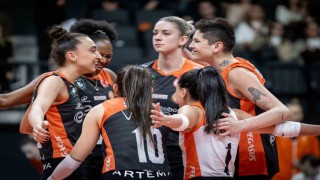 Eczacıbaşı Dynavit, Beşiktaşı 3-0 mağlup etti