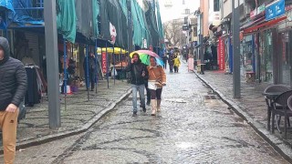Edirnede beklenen yağış başladı
