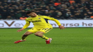 Edson Alvarez ameliyat oldu