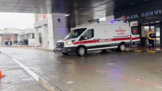 Elazığda 15inci kattan kendini boşluğa bırakan genç hayatını kaybetti