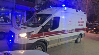 Elazığda motosiklet yayaya çarptı: 2 yaralı