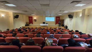 Emirdağda görev yapan öğretmenlere ‘Temel İlk Yardım Eğitimi düzenlendi