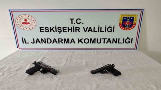 Eskişehirde silah kaçakçılığı operasyonu