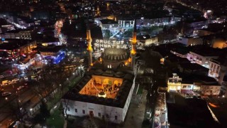 Eyüpsultan Camiinde Ramazan ayının ilk teravih namazı eda edildi