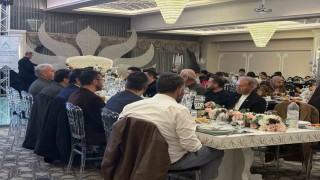 Fatih Sultan Mehmet Eğitim ve Yardımlaşma Vakfı iftarda buluştu