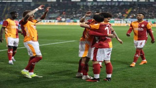 Galatasaray yenilmezlik serisini 9 maça çıkardı