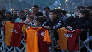 Galatasaraya, Rizede coşkulu karşılama