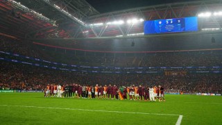Galatasaraydan, UEFA Şampiyonlar Liginde ilk