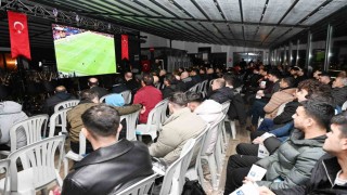 Galatasarayın Avrupa zaferini birlikte izlediler