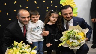 Gaziosmanpaşada Anne, Çocuk Merkezi ve Kafesi açıldı