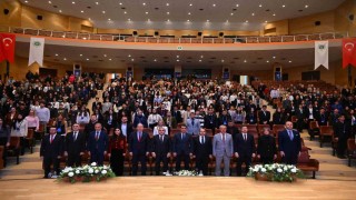 Genç bilim insanları projelerini yarıştırdı