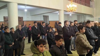 Gercüşte Berat Kandili coşkuyla kutlandı