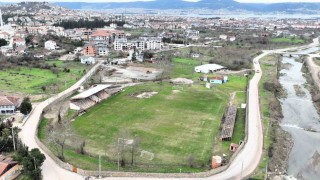 Gölcükte yeni spor kompleksinin inşaat çalışmalarına başlandı