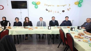 Gördes Huzurevi sakinleri iftar sofrasında buluştu
