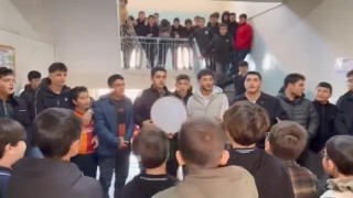 İlahi akımına Elazığda katıldı