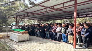 İş kazasında hayatını kaybeden belediye personeli toprağa verildi