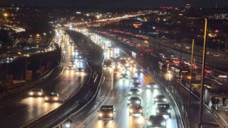 İstanbulda trafik yoğunluğu yüzde 90a ulaştı