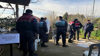 İzmirde 17 yıldır kayıp kadının cesedi eski eniştesinin bahçesinde bulundu