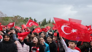 İzmirde eğitimde ikinci dönem kırmızı-beyaz başladı