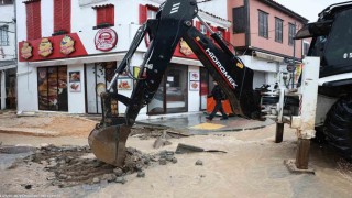 İzmirde ekipler 24 saat görevde