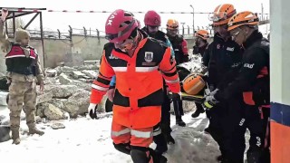 JAK timinden ağır kış şartlarına müdahale tatbikatı