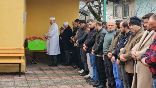 Kaçak maden ocağında ölen işçi toprağa verildi
