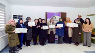 Kadınlar teknik eğitimle meslek sahibi oluyor