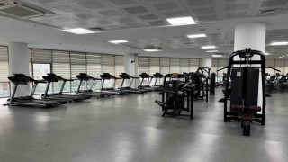 Kağıthanede yetişkinlere yönelik yüzme ve fitness kurslarında yeni dönem başladı