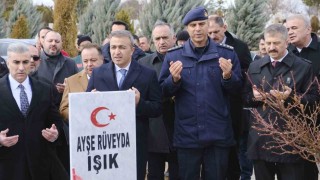 Karamanda depremde hayatını kaybedenler için anma programı düzenlendi