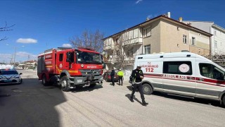 Karamanda iki otomobil çarpıştı: 3 yaralı