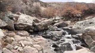 Karapınarda eriyen kar suları derelere canlandırdı