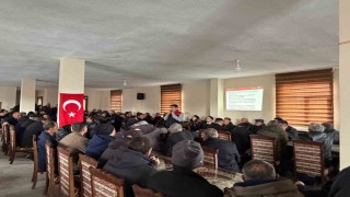 Karsta üreticilere bitki koruma eğitimi