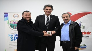 Kartepe Belediye Başkanı Kocaman, veteran sporcularla buluştu