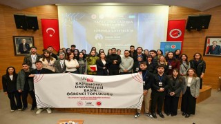 Kastamonu Üniversitesinde yapay zeka ve medya etiği masaya yatırıldı
