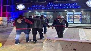 ‘Kasten öldürme suçundan aranan 2 şahıs yakalandı