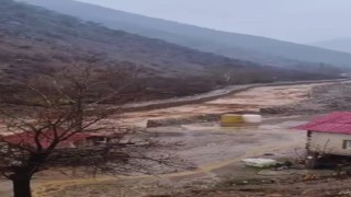 Kayseride sağanak sele neden oldu