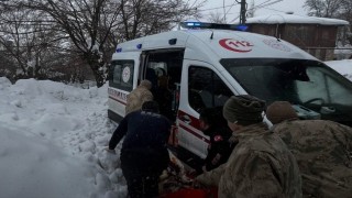 Kemaliyede toprak kayması: 1 işçi hayatını kaybetti